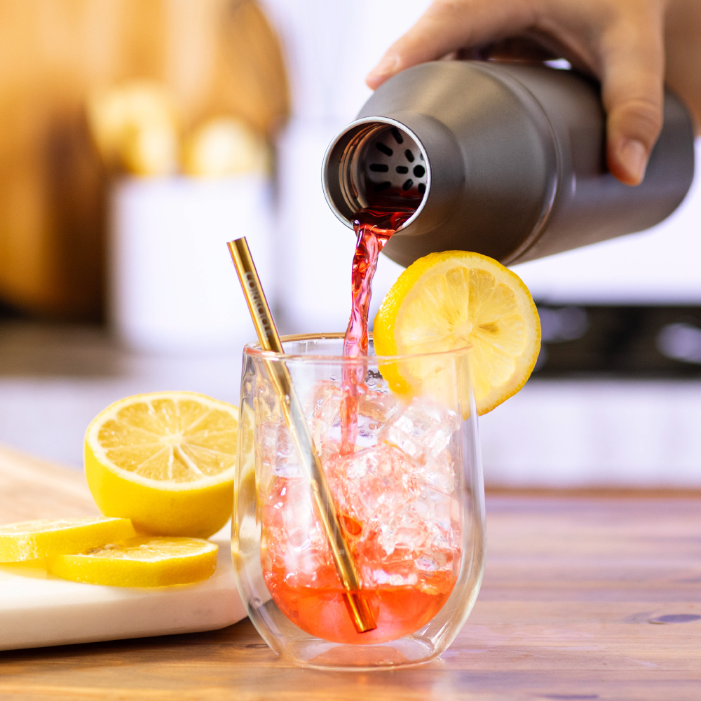 cocktail-shaker-lid-x9 Cocktail_Shaker_lifestyle_1_0f873eef-26b9-477a-b301-4dde25c00201.png